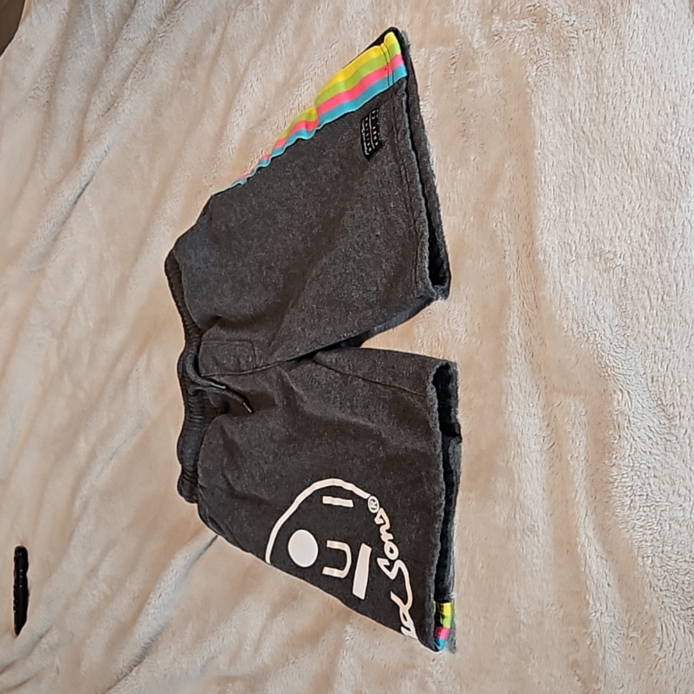 Boys Maui and sons shorts size 14